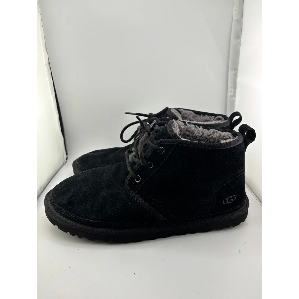 UGG Neumel Black Suede Lace Up Chukka Boots Mens 10